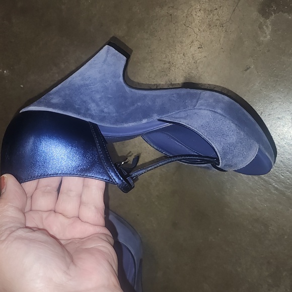 Tods Sandals - Picture 6 of 9